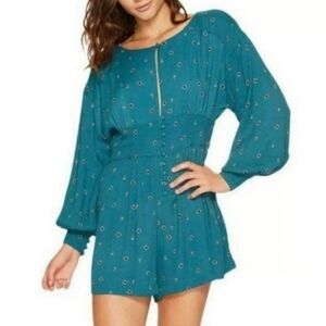 Free People Love Grows Floral Shorts Romper Size Small Button Front Puff Sleeves